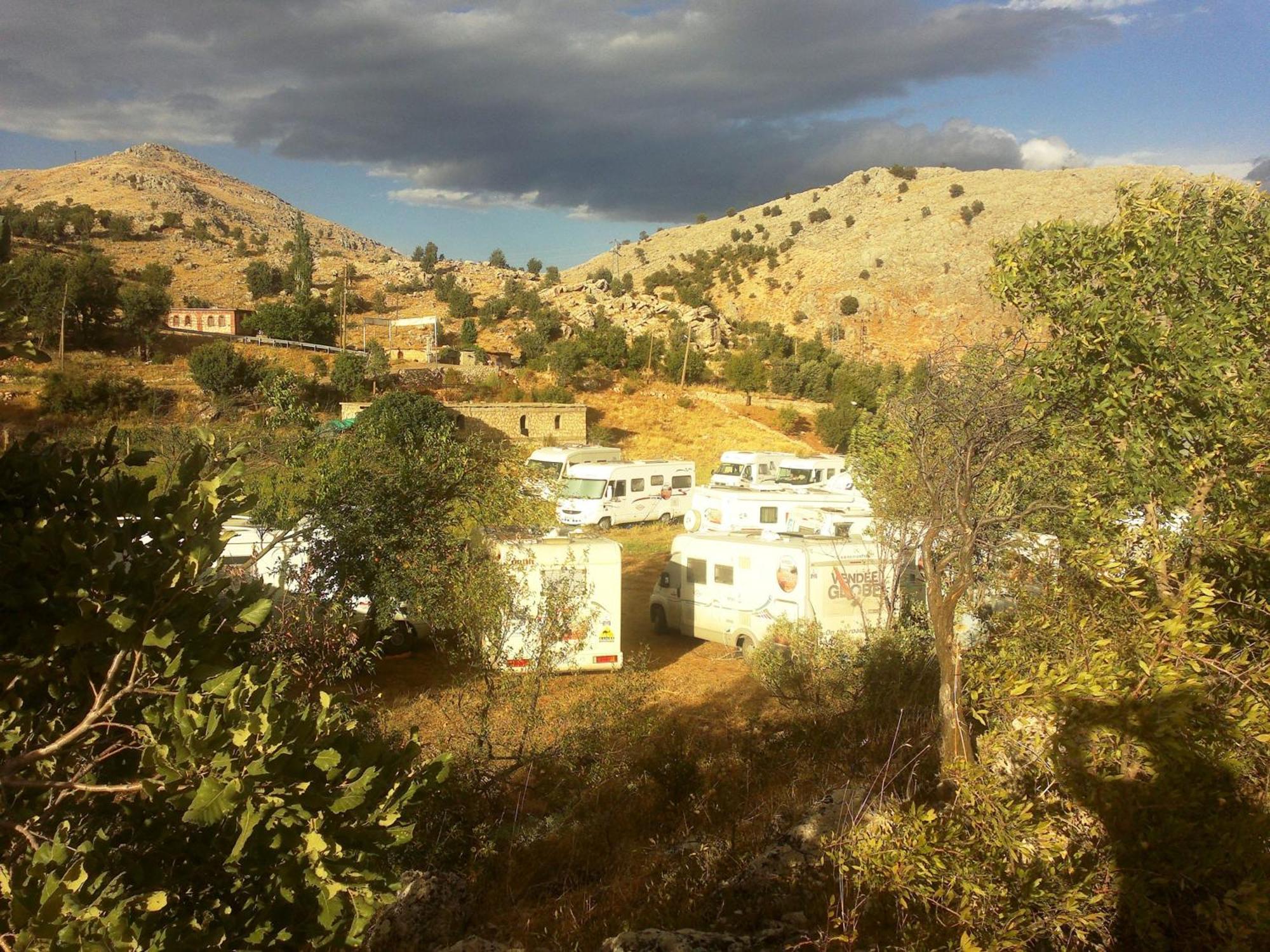 Karadut  Nemrut Kervansaray Hotel מראה חיצוני תמונה